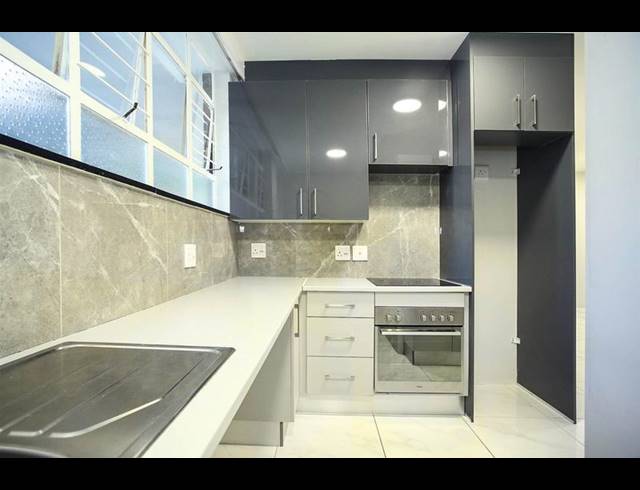 2 BEDROOM PROPERTY TO RENT IN SANDTON CENTRAL